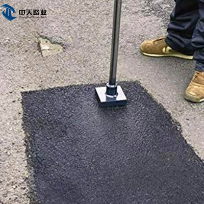 Mezcla fría Asphalt Bitumen Emulsion In Bags del agujero del camino de la reparación
