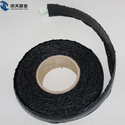 La capa anti del camino del betún de Corrosio calafatea la pista de despeque de Asphalt Joint Seaaling Tape For de la cinta