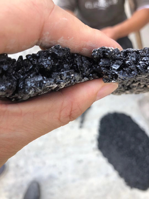 Asfalte ligeramente el mantenimiento preventivo del pavimento del 1.5cm para Asphalt Road 308079 71 2 CAS